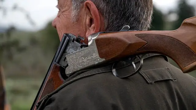 Uccide il figlio durante una battuta di caccia 15 Battuta di caccia