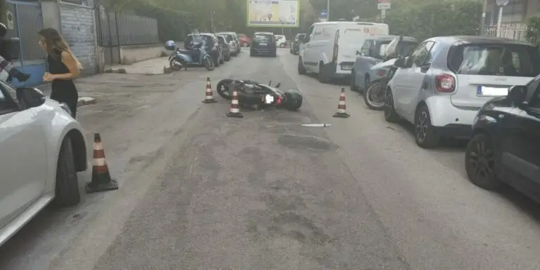 Tragico incidente tra due moto a Palermo: muore un uomo di 41 anni 11 Incidente con moto