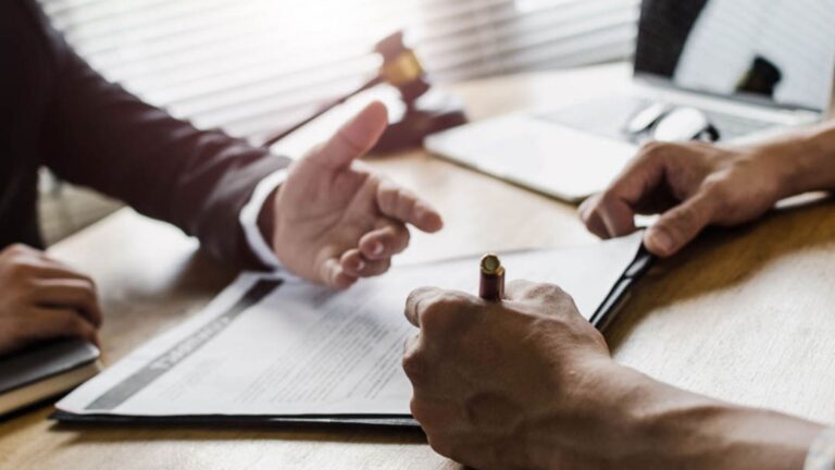 Ricollocazione del personale di aziende in crisi, al via le attività di riqualificazione 12 Lavoro Ricollocazione del personale di aziende in crisi, al via le attività di riqualificazione