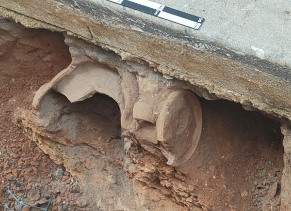 Gela, riemergono nuovi reperti archeologici durante i lavori dell'Enel in centro storico 16 Gela1 e1739963769336 Gela, riemergono nuovi reperti archeologici durante i lavori dell'Enel in centro storico