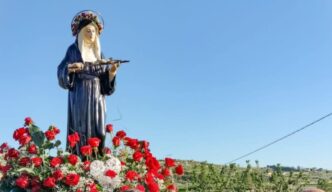 Foto Festa e Processione di Santa Rita al Borgo Santa Rita CL 2 1 e1747945043380 A Borgo Santa Rita celebrazioni e processione per la Santa delle rose