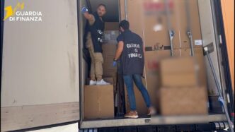 07082025 064221 foto 1 Catania, scoperto carico nascosto di 45mila litri di gasolio: tre denunciati