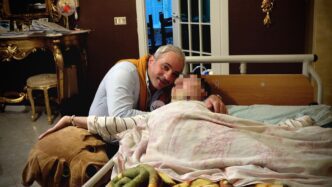 “Aiutate mio figlio prima che sia troppo tardi”: l’appello del padre di Andrea, piegato dalla sindrome Pkan 1 “Aiutate mio figlio prima che sia troppo tardi”: l’appello del padre di Andrea, piegato dalla sindrome Pkan