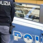 polizia arresto auto Operazione della Polizia a Siracusa: sette misure cautelari nell'inchiesta sugli appalti pubblici