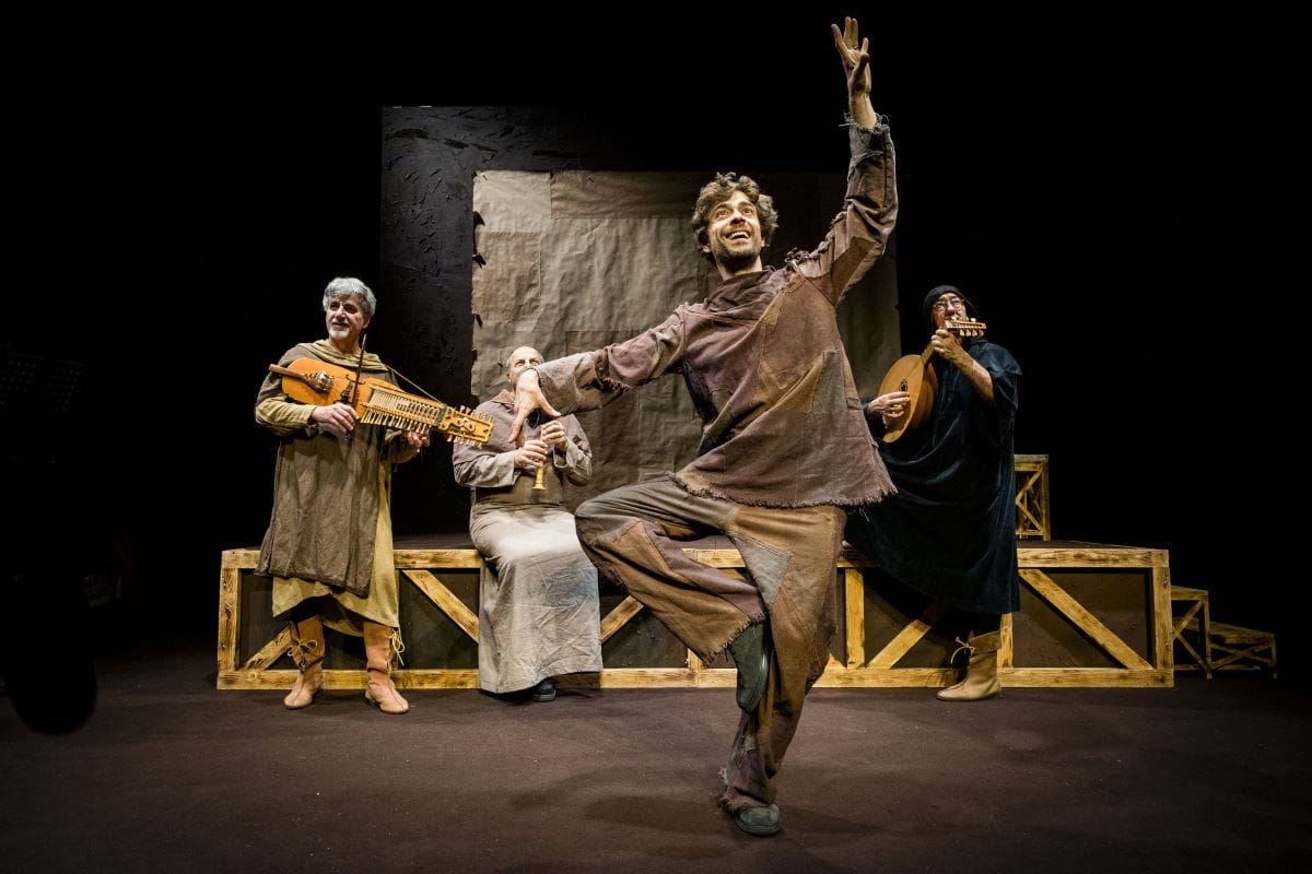 “Frà – San Francesco superstar del Medioevo”: Scifoni al Regina Margherita di Caltanissetta 4 Giovanni Scifoni Fra 2 “Frà – San Francesco superstar del Medioevo”: Scifoni al Regina Margherita di Caltanissetta