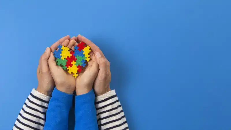 Autismo le modalita di comunicazione efficaci e l utilizzo della tecnologia.jpeg.webp Autismo, ascolto e inclusione: a Caltanissetta la nuova edizione di InCONTROLUCE