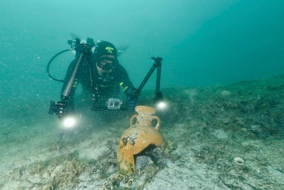 Lampedusa, recuperati dai fondali oltre 50 reperti archeologici 5 Immagine2 Lampedusa, recuperati dai fondali oltre 50 reperti archeologici