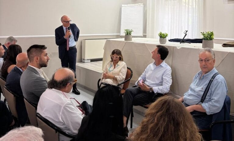 Forza Italia riorganizza il partito in provincia di Caltanissetta 11 Forza Italia riorganizza il partito in provincia di Caltanissetta