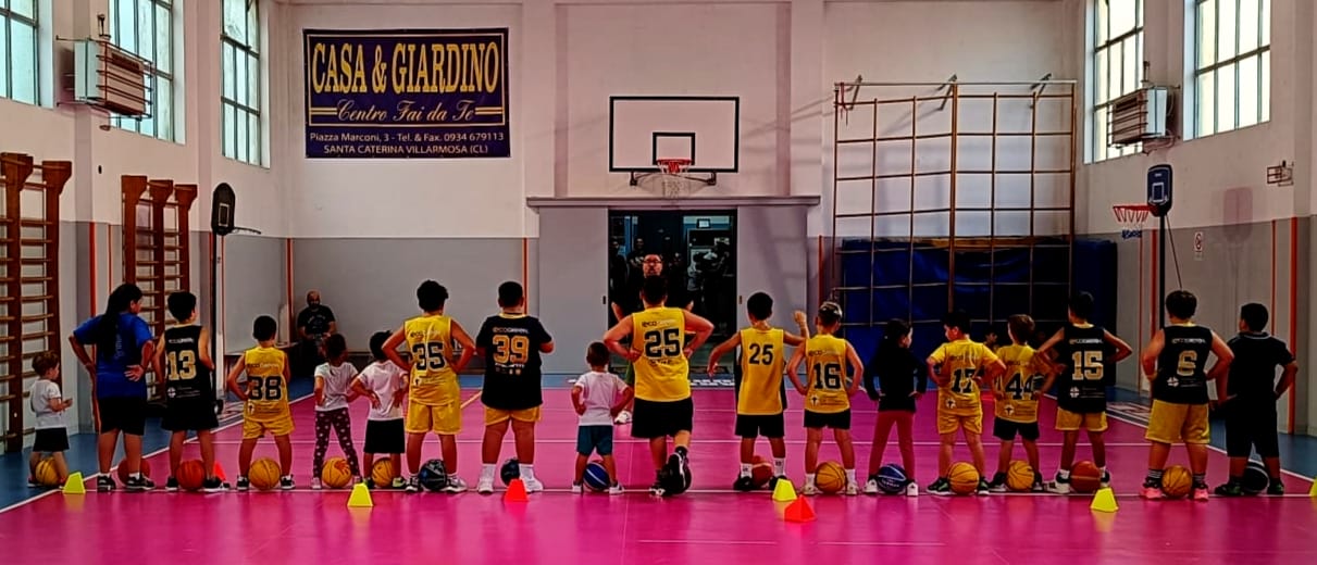 PHOTO 2026 09 29 09 28 19 4 Santa Caterina, al via la nuova stagione: open day della Icaro Basket