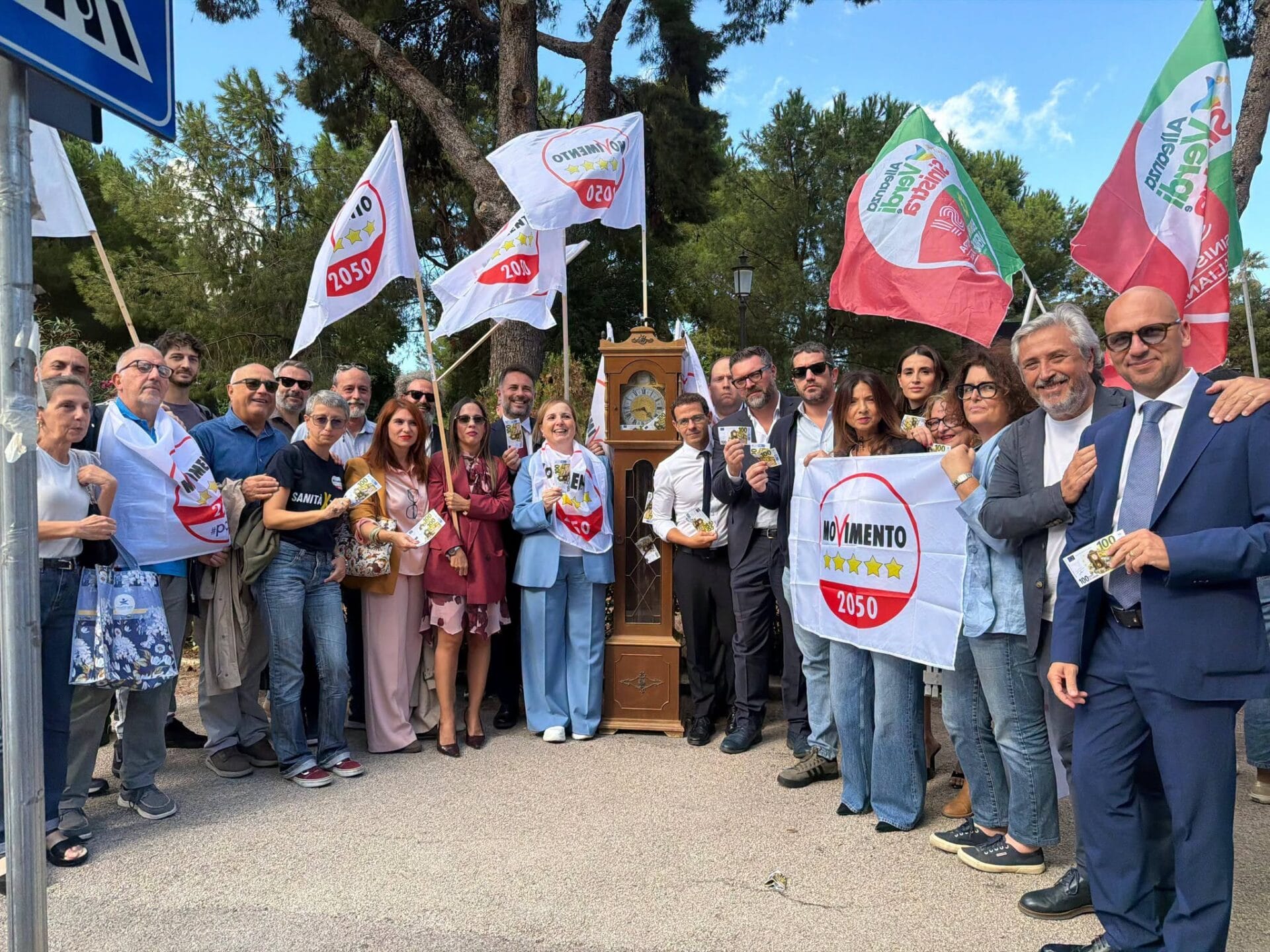 848352708 2039521940031453 8168031595582647468 n.png Palermo, il campo largo in piazza: "Schifani si dimetta"